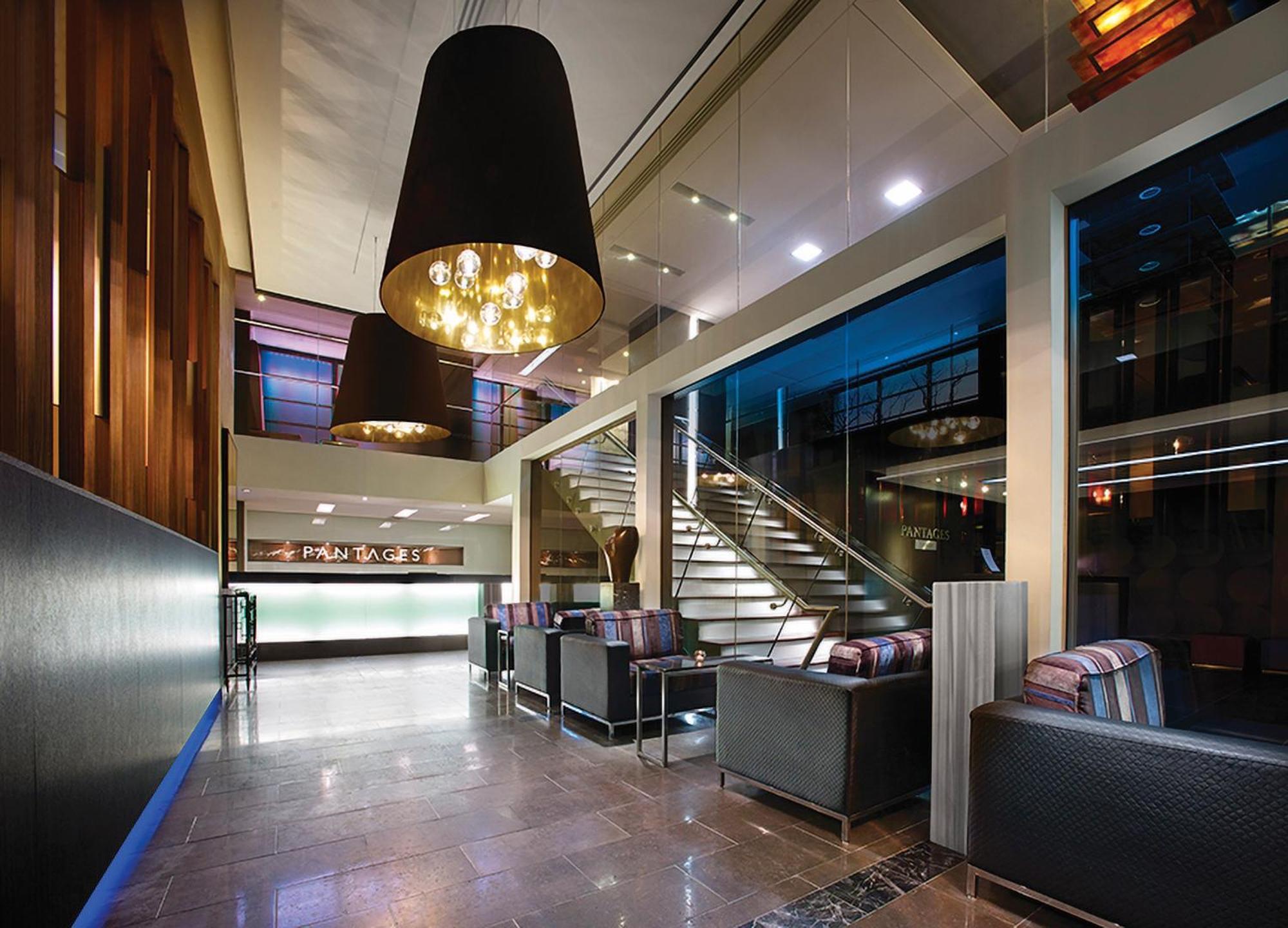 Pantages Hotel Toronto Centre Dış mekan fotoğraf